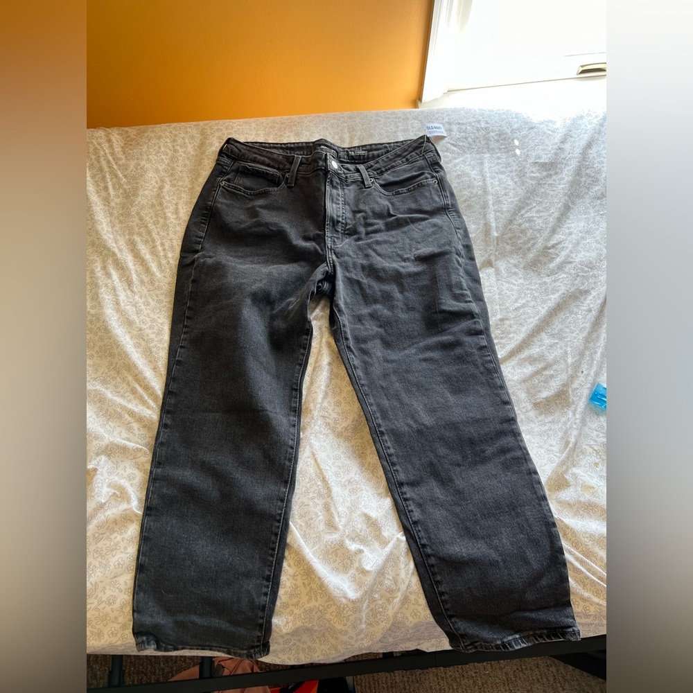 Old Navy Women's Black Loos Boyfriend Jeans